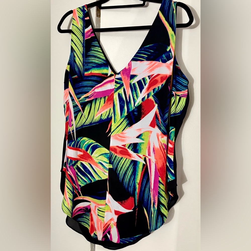 Tropical Print Sleeveless Top